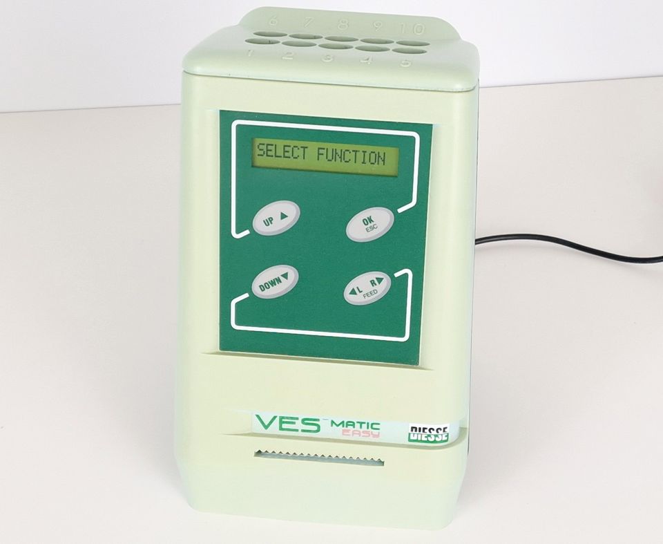 Ves-Matic Easy ESR-Analysator Automatic ESR-Analyzer Histologie in Roßwein