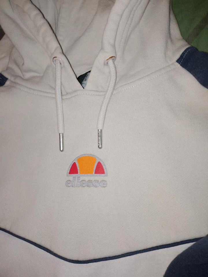 Ellesse-Pullover in Wetter (Hessen)