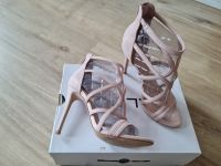 Aldo Tifania HighHeels Riemchenpumps 39 Neu Köln - Mülheim Vorschau