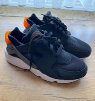 Nike Air Huarache Sneaker Sportschuhe 40 41 42 Neu Köln - Bayenthal Vorschau