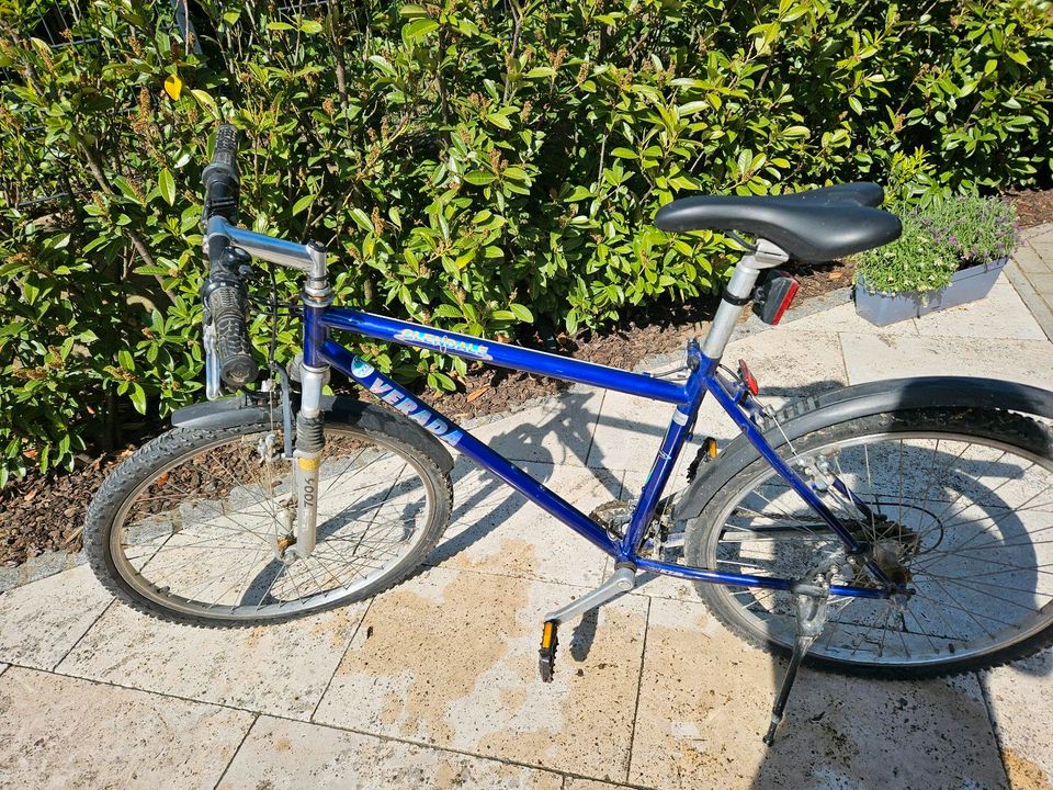 Fahrrad Glendale 26 Zoll blau in Karlskron