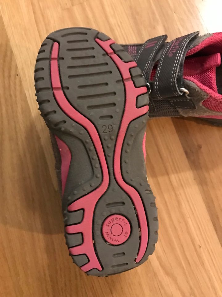 Schuhe von Superfit in Gr 29 grau/pink Übergangsschuhe in Frankfurt am Main