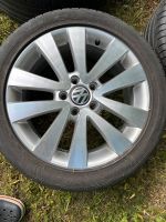 Vw Felgen 17zoll -  4 x 7X17  5KO601025 225/45 R17 Golf 6 Brandenburg - Cottbus Vorschau