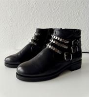 Leder-Stiefeletten von Bronx Gr. 39 schwarz mit Nieten abgesetzt Nordrhein-Westfalen - Ense Vorschau