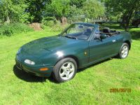 Mazda MX-5 NA british racing green Alu Servo Airbag HU Au NEU Schleswig-Holstein - Nortorf Vorschau