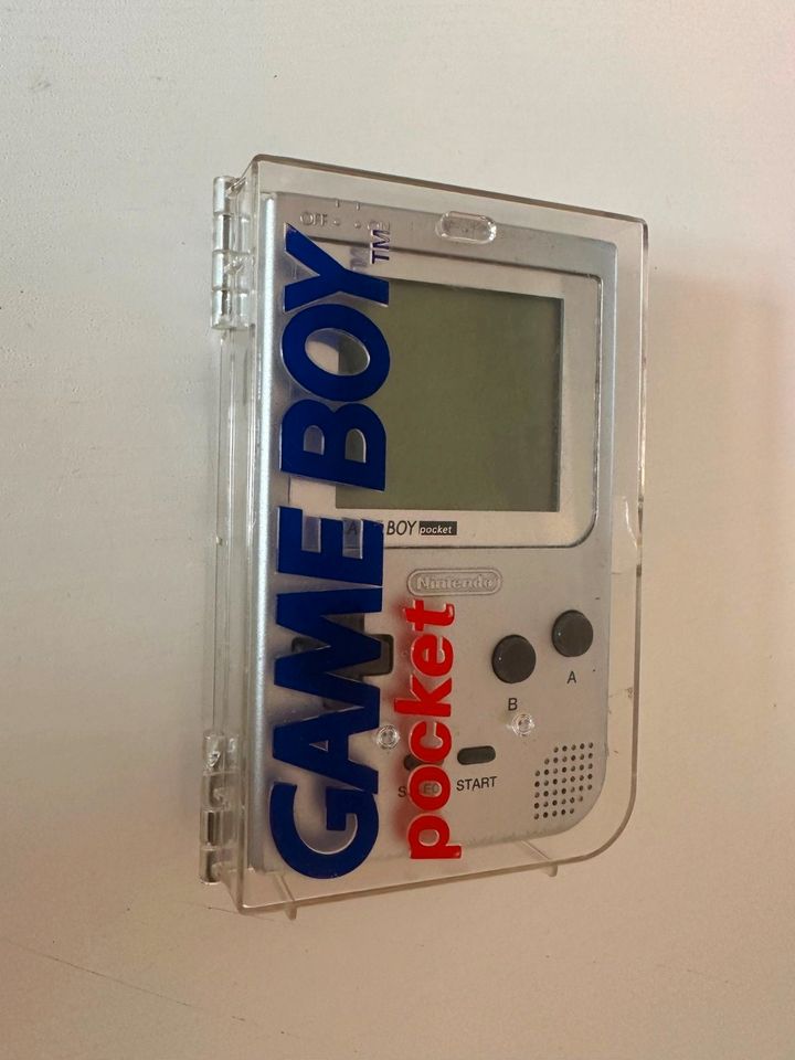 [Gebraucht] Gameboy Pocket zu verkaufen in Hamburg