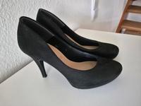 Tamaris Pumps 40 neu Hessen - Karben Vorschau