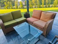 Sofa mit Kissen und Tisch Garten Niedersachsen - Soltau Vorschau
