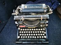 Underwood, Schreibmaschine, antik Bayern - Mühldorf a.Inn Vorschau