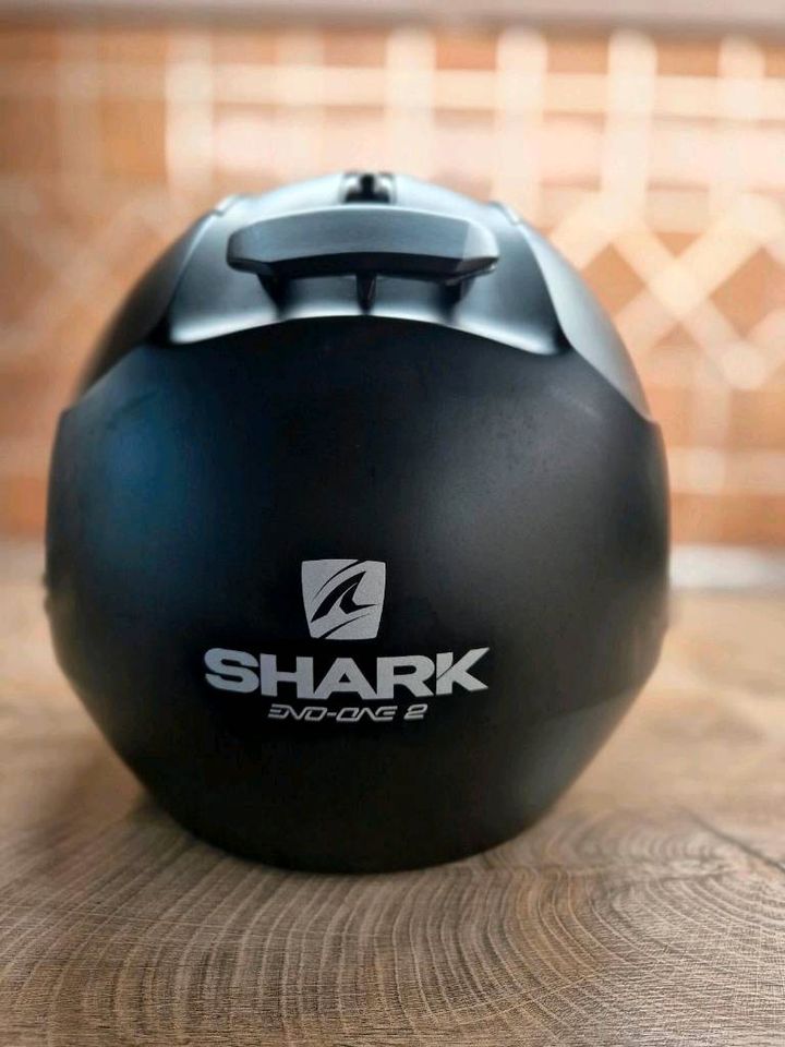 Shark Evo One 2 in XXL mit eingebautem Bluetooth Headset. in Risum-Lindholm