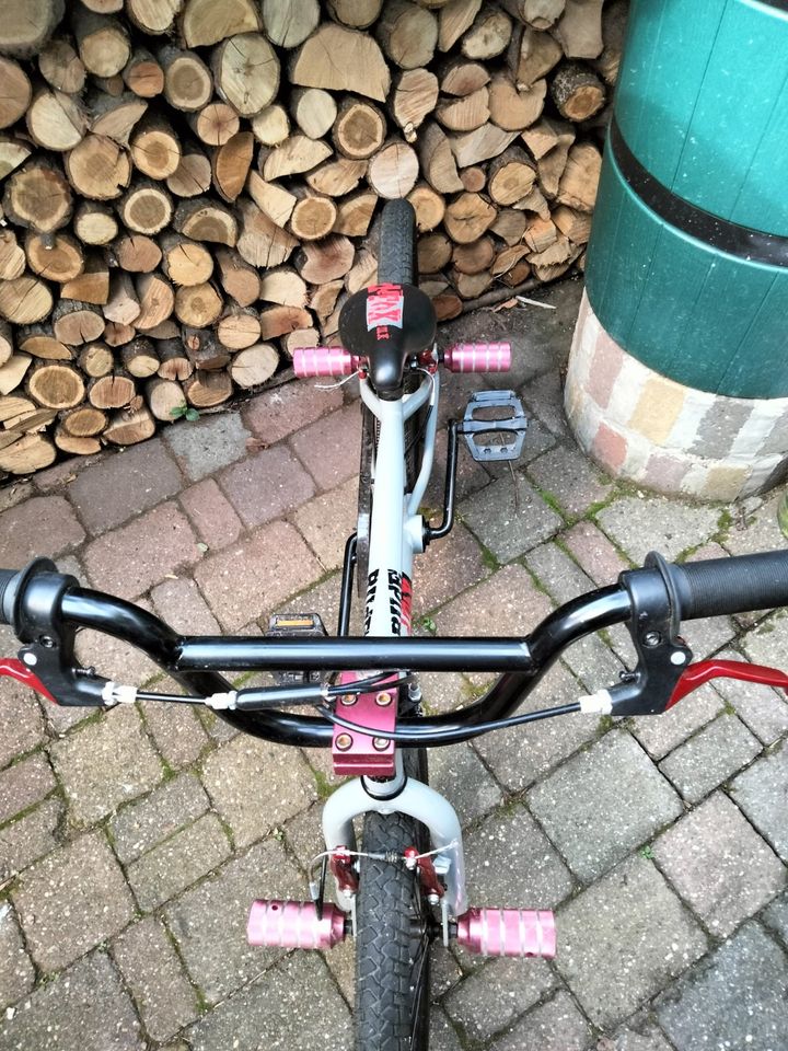 BMX Rad zu verkaufen in Walldorf