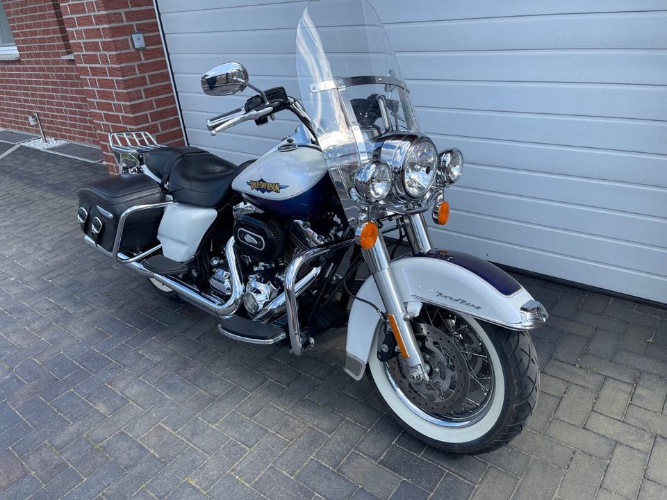 Harley-Davidson Road King Classic in Sassenburg