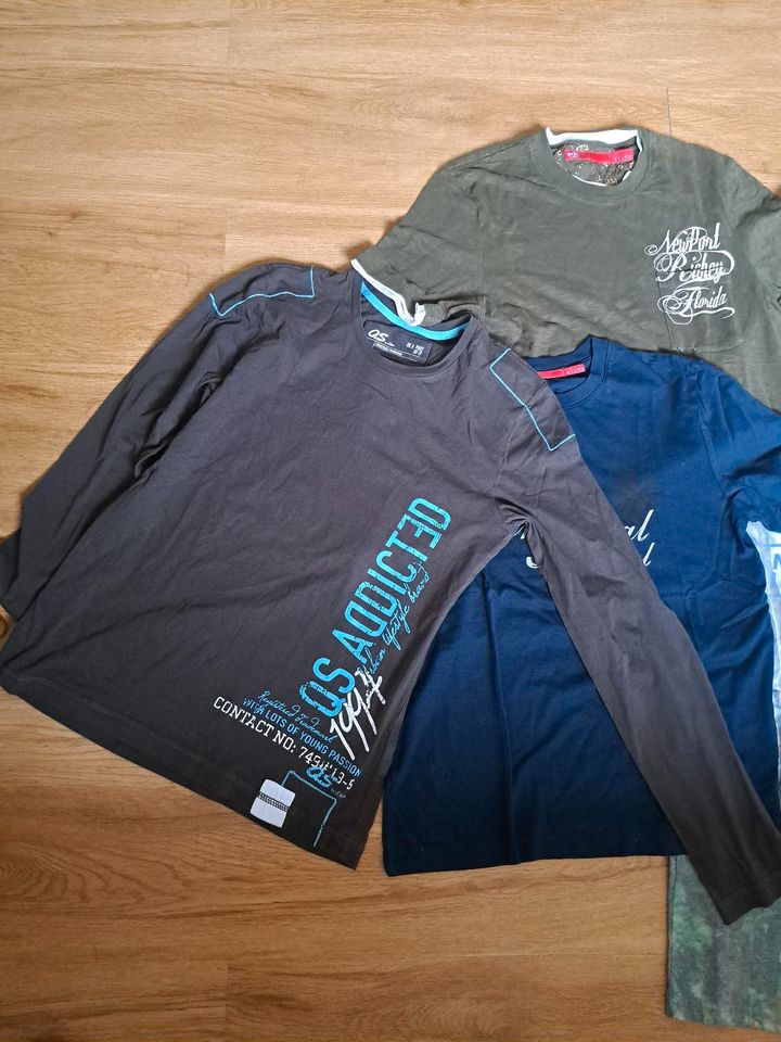 4 Esprit Shirts + 1 S.Oliver Langarmshirt Gr. S in Floh-Seligenthal-Seligenthal