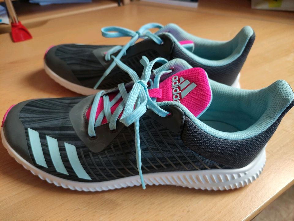 Adidas 6 5 größe cheap