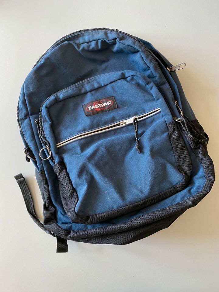 Eastpak Rucksack Schulranzen für Schule Büro in Hannover - Döhren-Wülfel |  eBay Kleinanzeigen ist jetzt Kleinanzeigen