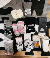 Baby Socken und Handschuhe Niedersachsen - Lingen (Ems) Vorschau