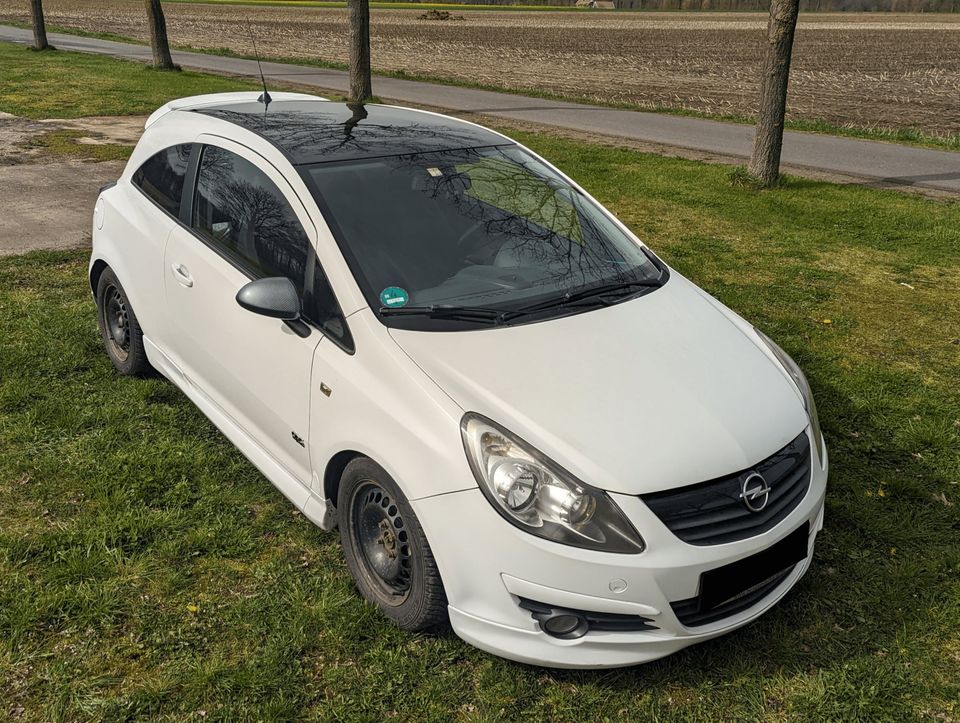 Opel Corsa D, 1.4 Color Edition in Ahaus
