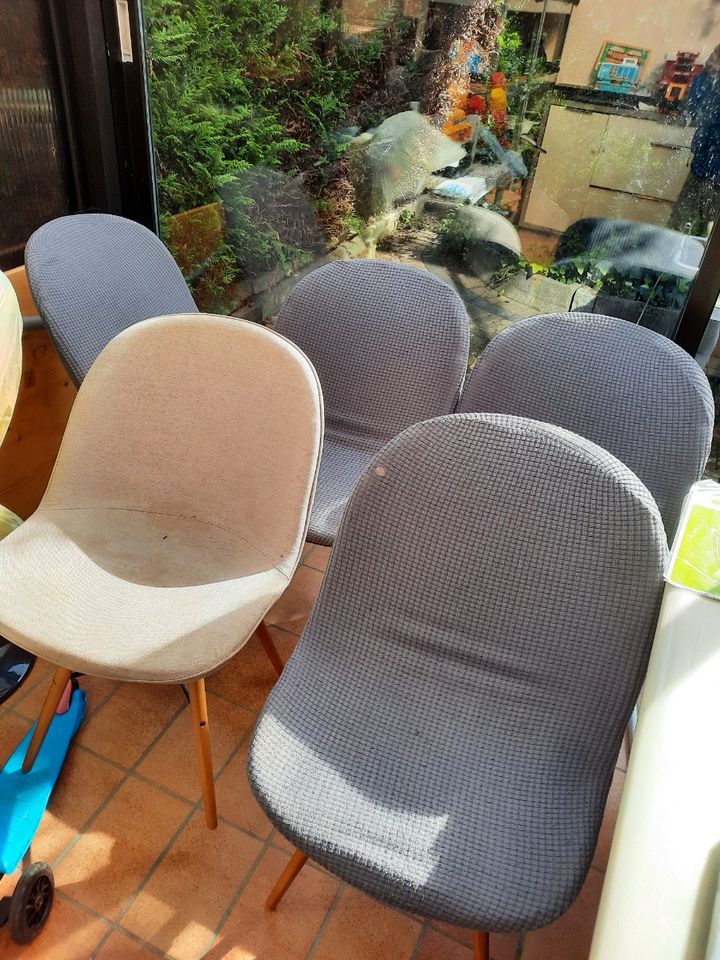 Marmortisch Stühle in Schwalbach a. Taunus