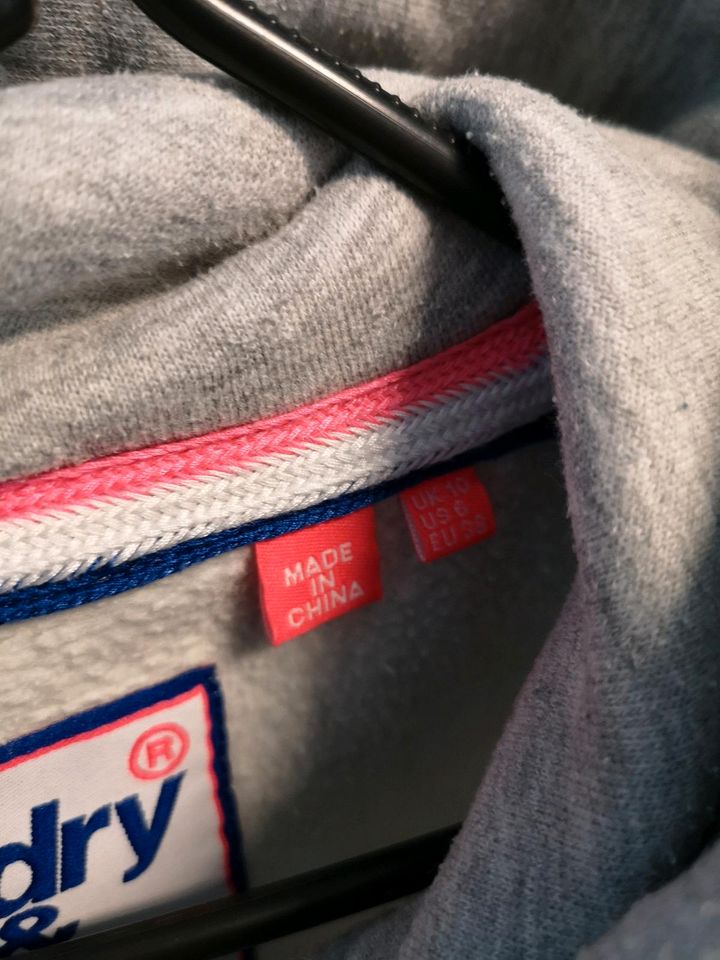 Superdry Pullover Gr. 38 in Herrieden