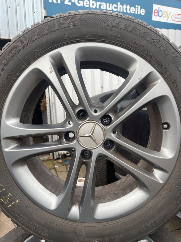 1 Satz Felgen+Reifen Mercedes Bridgestone Blizzak LM 205/55 R17 in Hamburg