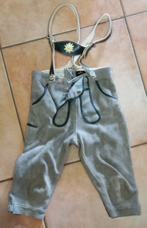 Kinder Wildlederhose im Trachtenstil, grau in Schwendi