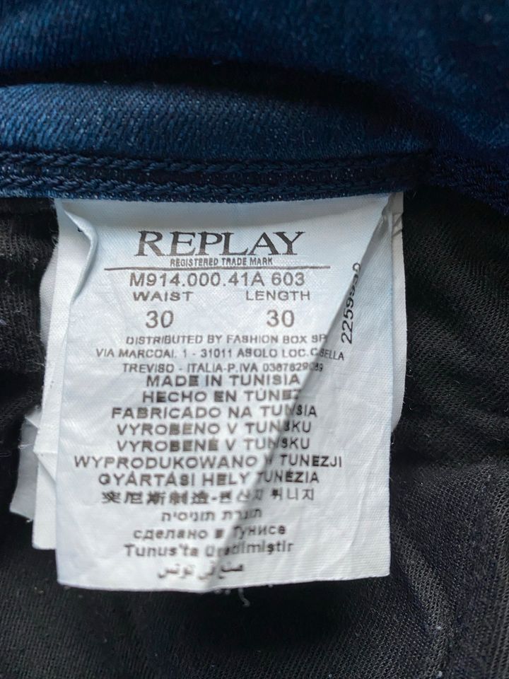 Replay Herren Hose gr 30-30 in Essen