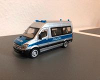 Siku 2313 Mercedes-Benz Sprinter Polizei-Mannschaftswagen 1:50 Niedersachsen - Celle Vorschau