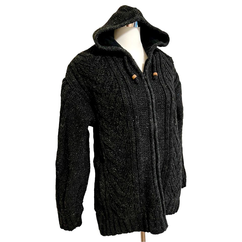 Strickjacke, Wolljacke, warme Jacke, schwarze Winterjacke in Weil im Schönbuch