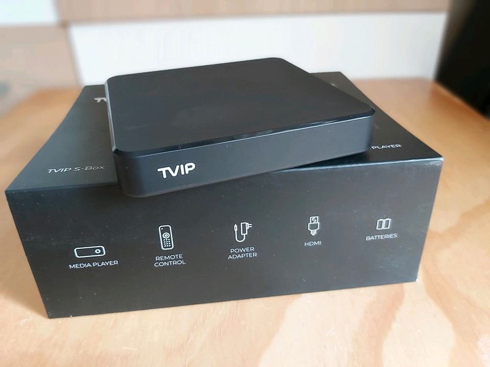 TVIP S-Box 705 4K Media Player WLAN + Bluetooth FB in Hamburg