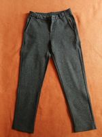 Jungen-Hose Gr. 140 - festlicher Stil, aber Sweatstoff - Fitz München - Au-Haidhausen Vorschau