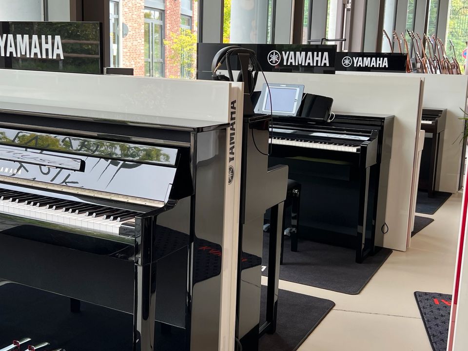 Yamaha Piano E-Piano Klavier CLP Kawai CA Beratung in Bad Homburg