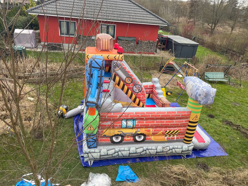 Hüpfburg Baustelle mit Rutsche mieten Berlin / Brandenburg in Bernau