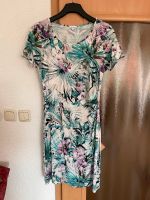 ❣️tolles Kleid von G. Laura Gr. M blumig top Zustand Sachsen - Hoyerswerda Vorschau