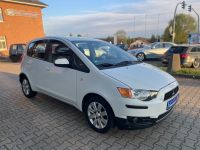 Mitsubishi Colt 1,1 / TÜV NEU / Bremsen NEU/ Auspuff NEU / Klima Sachsen - Röhrsdorf Vorschau