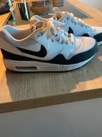 Nike Air Max , Gr. 38, weiß - schwarz Rheinland-Pfalz - Meckenheim Vorschau