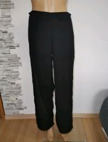 Leichte Sommerhose schwarz mit Spitzendetails Gr. 36 Baden-Württemberg - Backnang Vorschau