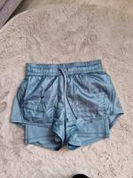 H&M double Layer Kurze Sporthose gr. 34 Bayern - Kahl am Main Vorschau