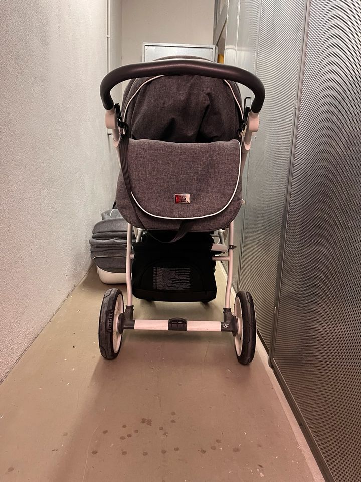 My Junior VITA 3 in 1 Kinderwagen, Babywanne, Safee Babyschale in München