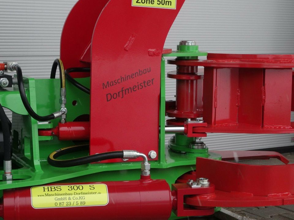 Fällgreifer Baumschere Energieholzernte Bagger Rodungen HBS 300 in Roßbach