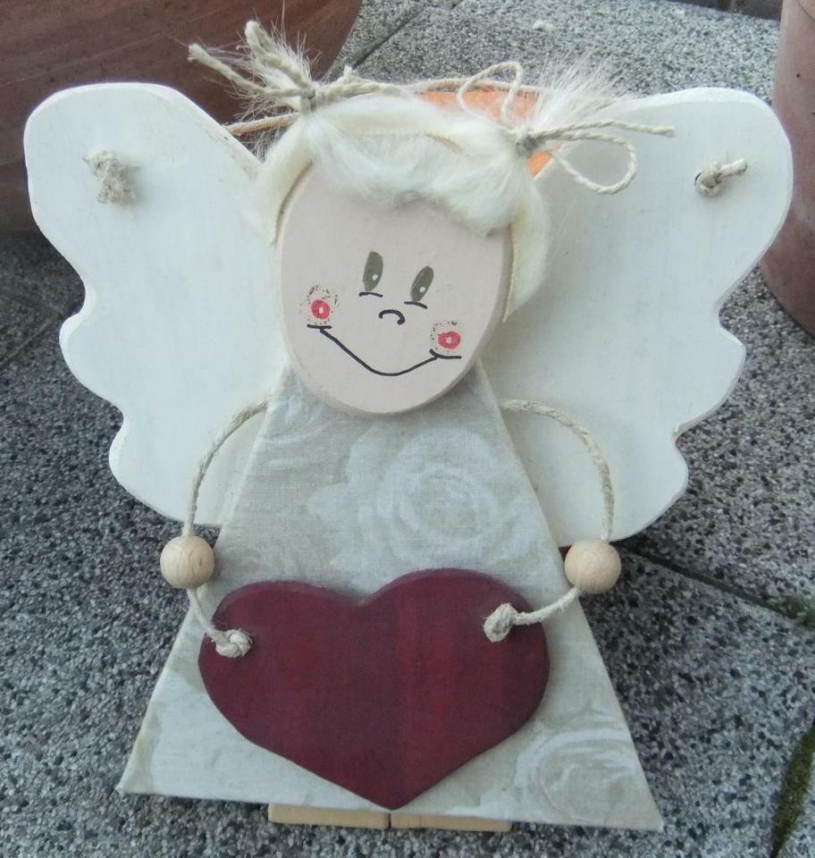 Engel Schutzengel Angel Holz Handarbeit Baby Geburt Weihnachten in Leingarten