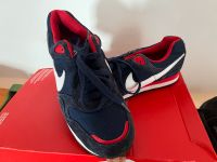 Nike Schuhe Größe 37,5 Bayern - Schöllkrippen Vorschau