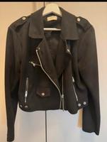 Schwarze Stofflederjacke von Only in Größe M Nordrhein-Westfalen - Kalkar Vorschau