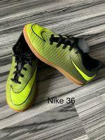 Nike Sneaker 36 Hallenschuhe Sportschuhe Turnschuhe Fußballschuhe Sachsen-Anhalt - Wolmirstedt Vorschau