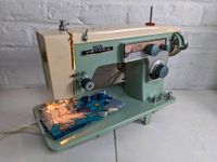 Nähmaschine,Victoria Zickzack,Vintage,pastellgrün,mid century Köln - Mülheim Vorschau