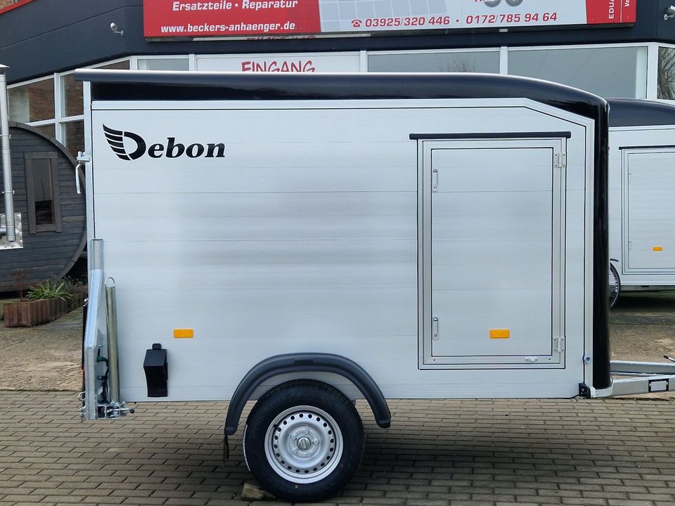 Debon C255 Roadstar ALU-Kofferanhänger | 750kg ungebremst | Seitentür & Rampen-Türkombination in Neundorf