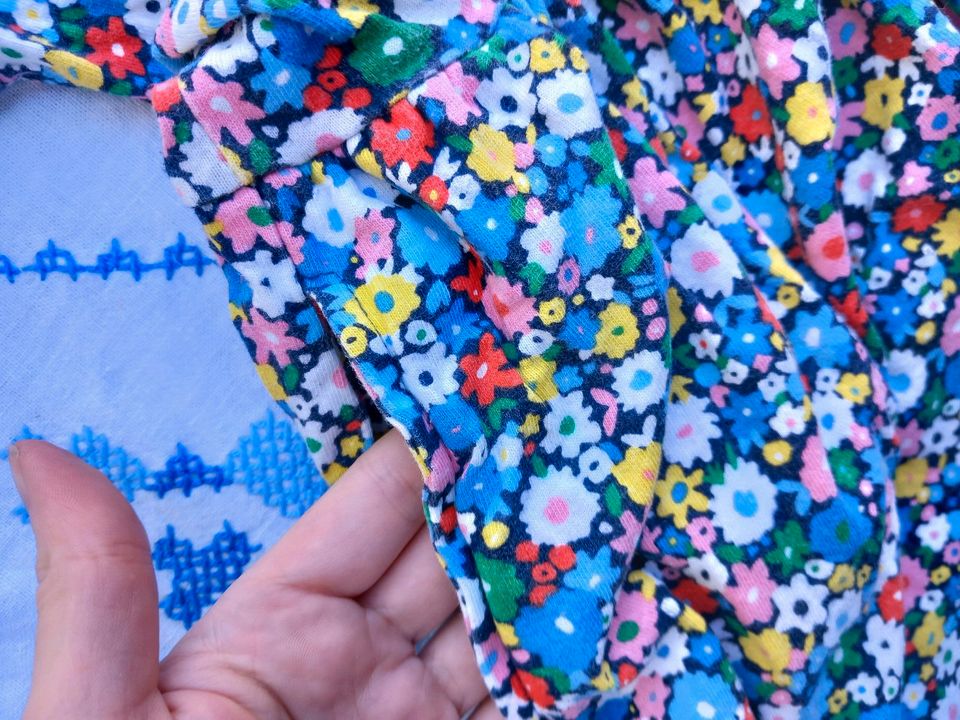 Lieblingskleid 140 9-10 Jahre Mini Boden Sommerkleid Blümchen in Berlin