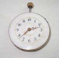 Uhrwerk einer alten Uhr mit Schatulle Niedersachsen - Garrel Vorschau