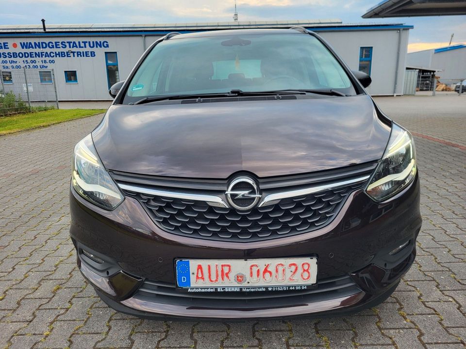 Opel Zafira Tourer *7 Sitzer*Gepflegt* in Upgant-Schott