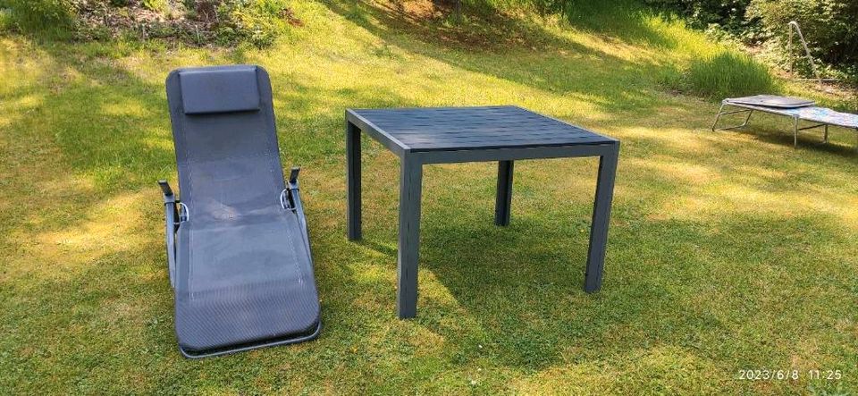 Tisch und Liege für Terrasse in Nordrhein-Westfalen - Bad Berleburg | eBay  Kleinanzeigen ist jetzt Kleinanzeigen