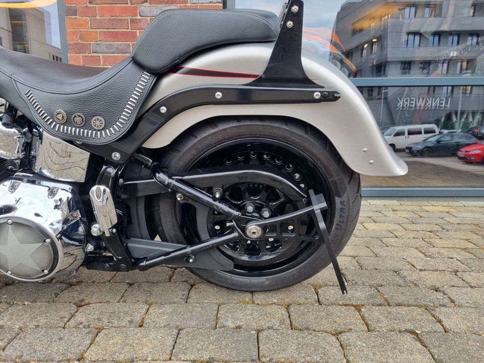 Harley-Davidson Fat Boy FLSTF mit Extras in Bielefeld